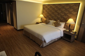 Amora Tapea Hotel