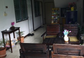 Ampawan Guest House