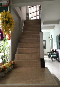 Ampawan Guest House