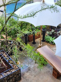 Art Gate Hotel