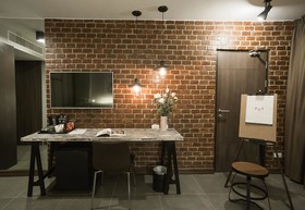 Art Mai Gallery Hotel