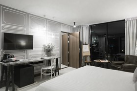 Art Mai Gallery Hotel