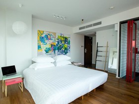 Art Mai Gallery Hotel