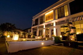 Aruntara Riverside Boutique Hotel