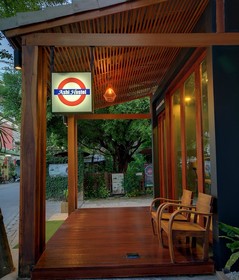 Ashi Hostel