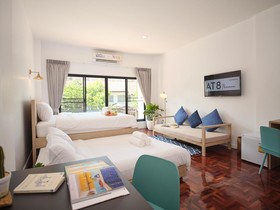 At 8 Nimman Take Me To Infinity