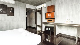 B2 Black Business & Budget Hotel
