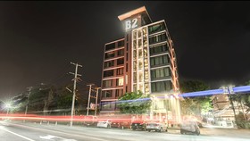 B2 Black Business & Budget Hotel