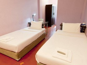 B2 Nimman Santitham Hotel