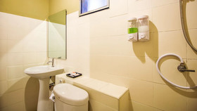 B2 Santitham (Wat Jed Yod) Boutique & Budget Hotel