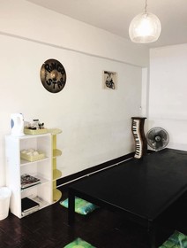 B7 Hostel
