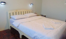 B7 Hostel