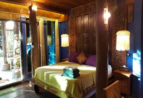 Baanbooloo Guesthouse