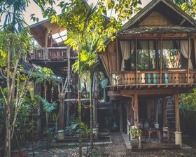 Baanbooloo Guesthouse