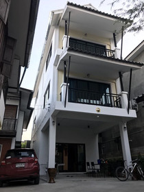 Baan Chaisri