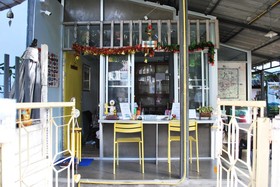 Baan Jaja Guesthouse