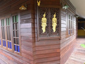 Baankeaw Huenkwan Boutique Hotel