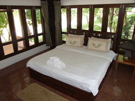 Baan Namping