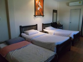 Baan Nam Sai Hotel