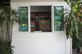 Baan Park Raak Backpacker Hostel