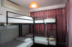 Baan Park Raak Backpacker Hostel