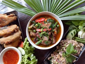 Baanpong Lodge