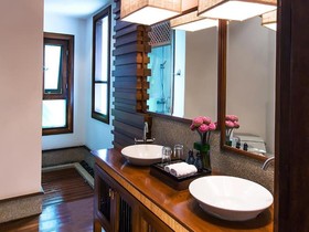 Oasis Baan Saen Doi