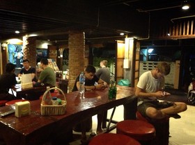Bann Elephant Home - Hostel