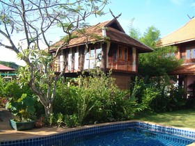 Ban Sabai Village Resort & Spa