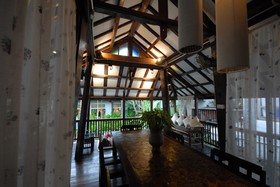 Banthai Village