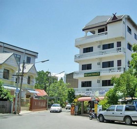 Bed And Terrace Guesthouse
