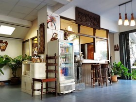 Bed And Terrace Guesthouse