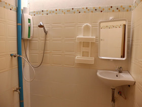 Boonmee Guest House