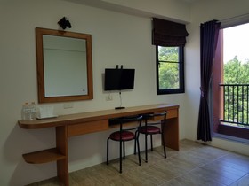 Boonthavon Maejo Hotel