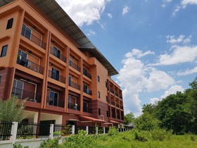 Boonthavon Maejo Hotel