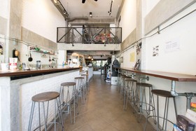 Box Hostel n Cafe Chiang Mai