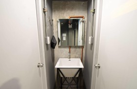 Box Hostel n Cafe Chiang Mai