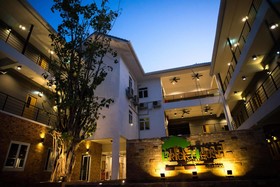 Brick House Hostel Chiang Mai