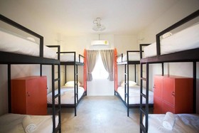 Brick House Hostel Chiang Mai