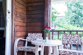 Buri Gallery House and Resort