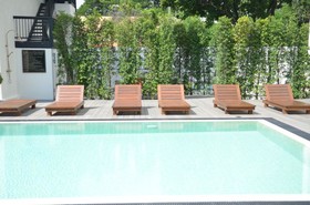 Buri Siri Hotel