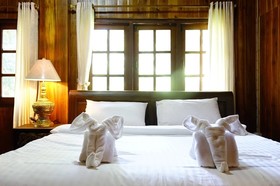 Capital O923 Elephant At Baan Tawai