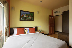 Cat House Guesthouse
