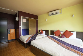 Cat House Guesthouse