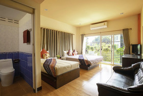 Cat House Guesthouse
