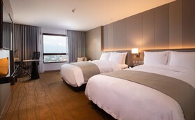 Centara Riverside Hotel Chiang Mai