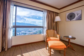 Centara Riverside Hotel Chiang Mai
