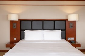 Centara Riverside Hotel Chiang Mai
