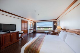 Centara Riverside Hotel Chiang Mai