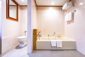 Centara Riverside Hotel Chiang Mai